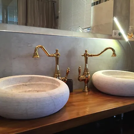 Yeti Lux - Art 公寓 *