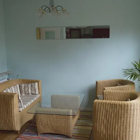 Yeti Lux - Art * 加爾米施-帕滕基興