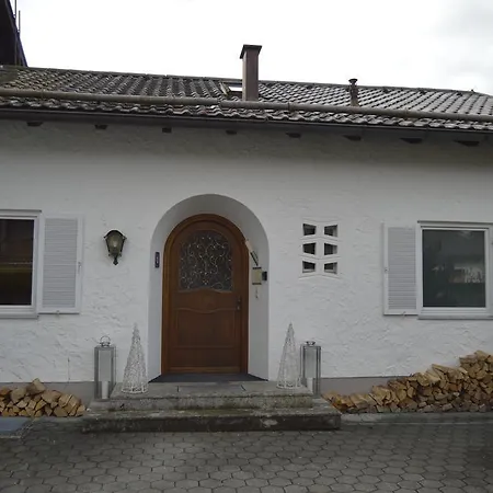 Yeti Lux - Art * Garmisch-Partenkirchen