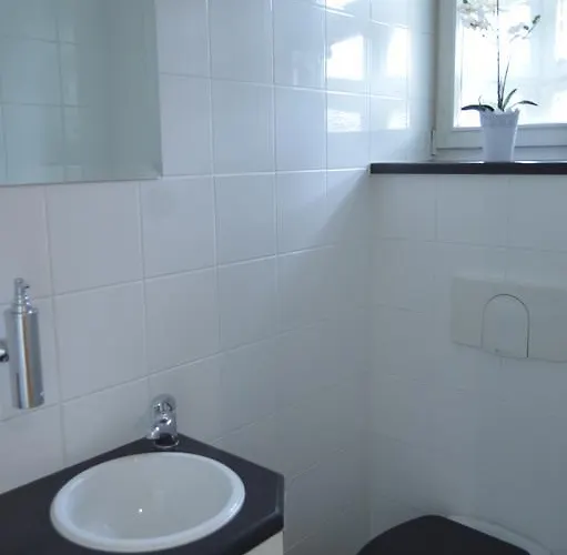 Yeti Lux - Art 가르미슈파르텐키르헨